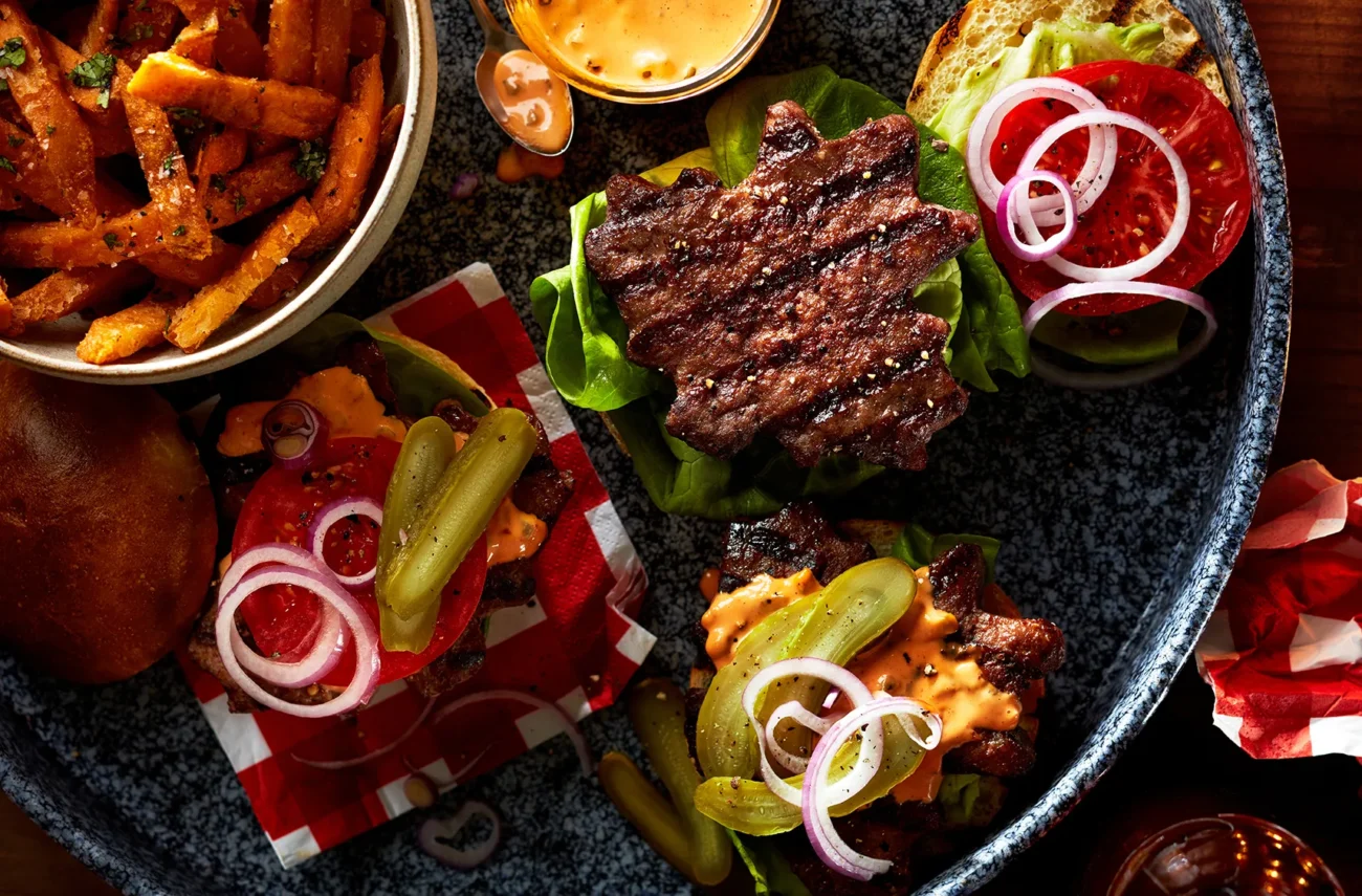 Canada Day Burgers With Thousand Island