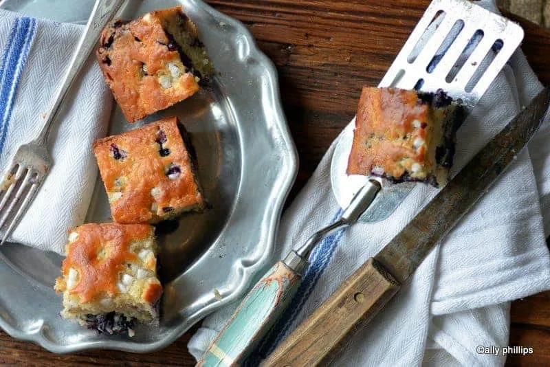 Cardamom-Infused Spicy Coffee Cake Recipe