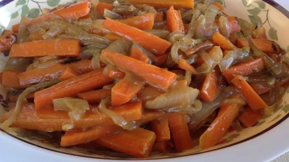 Carrots Lyonnaise