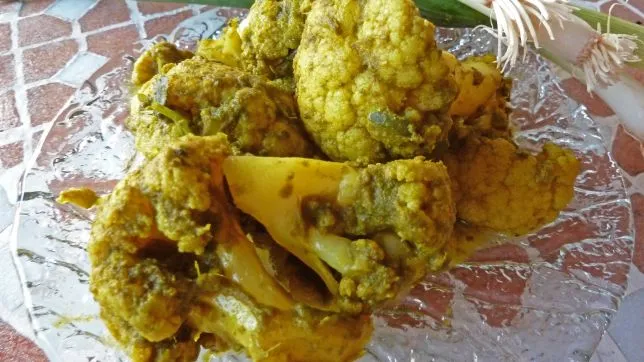 Cauliflower In Green Masala