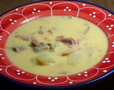 Cheddar Potato- Beer Soup With Shredded Ham