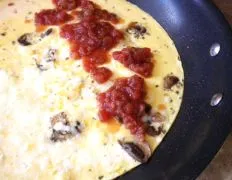 Cheese And Mushroom Pizza Omelette