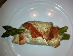 Cheesy Chicken And Asparagus Bundles