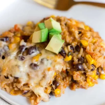 Cheesy Chicken Taco Rice Bake: A One-Pot Wonder