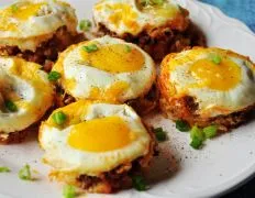 Cheesy Egg-Stuffed Tater Tot Muffins