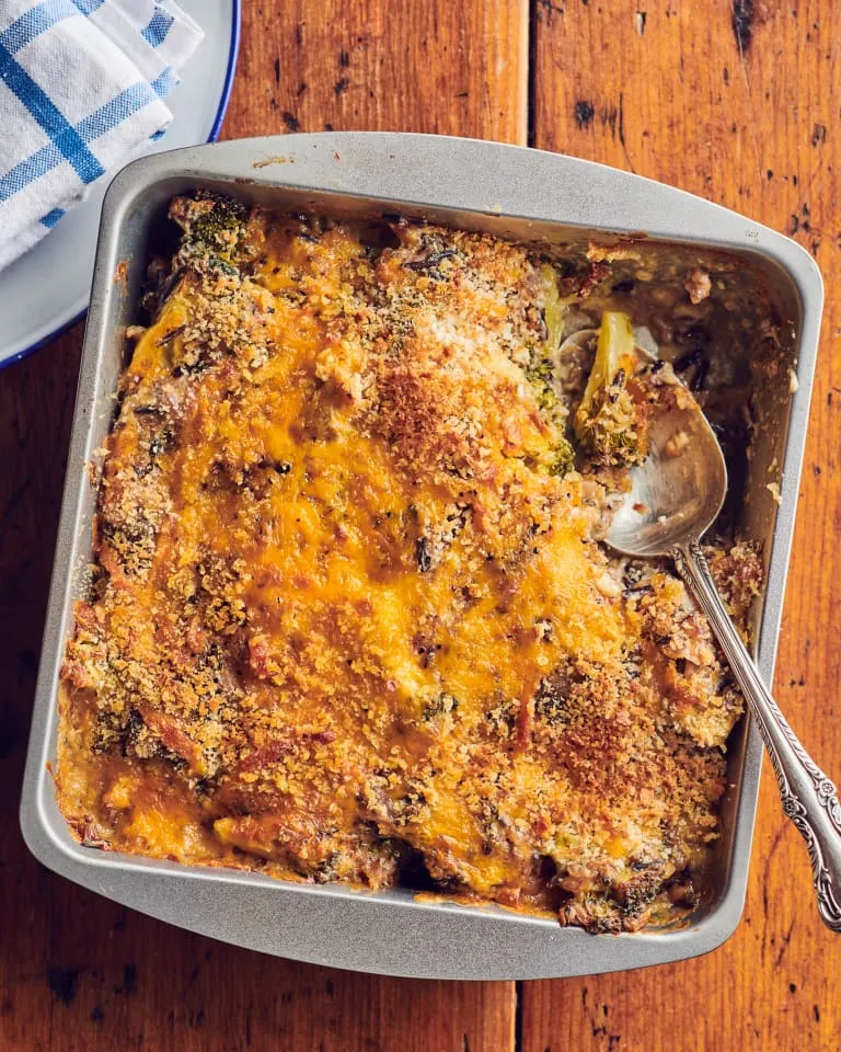 Cheesy Rice And Broccoli Casserole