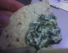 Cheesy Spinach Artichoke Dip