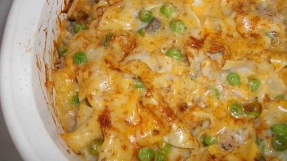 Cheesy Tuna Noodle & Pea Casserole