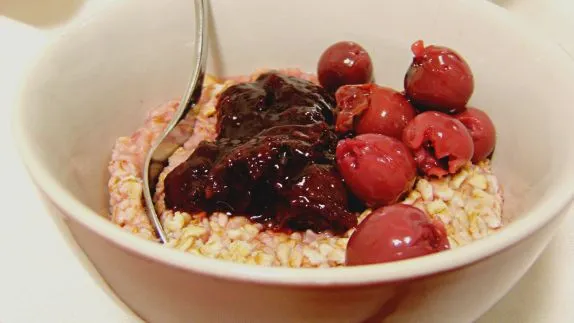 Cherry Vanilla Oatmeal