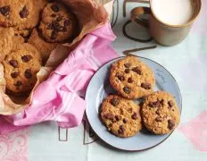 Chewy Chocolate Chip Oatmeal Cookies