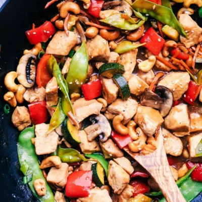 Chicken And Cashews Stir Fry