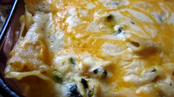 Chicken And Spinach Alfredo Lasagna