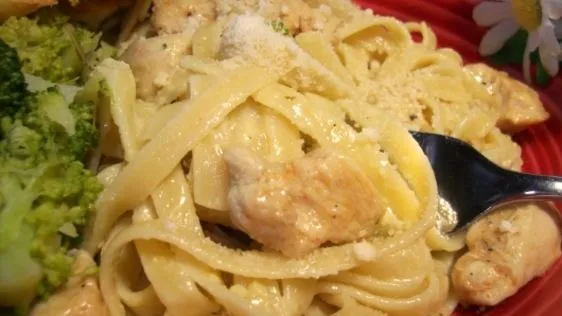 Chicken Fettuccine Alfredo