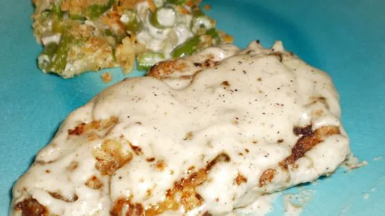 Chicken Fried Steak With Peppered Cream