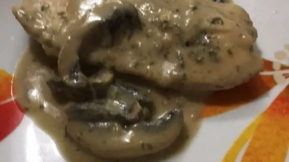 Chicken & Mushrooms With Creamy Dijon