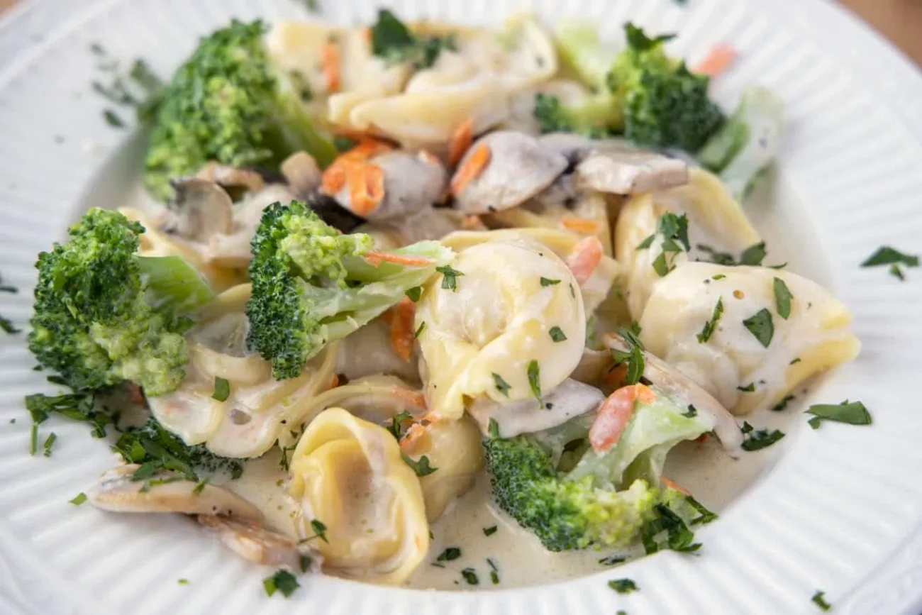 Chicken Tortellini With Broccoli Rabe