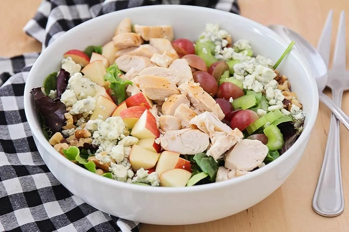 Chicken, Walnut, Apple, Grape & Poppy Salad