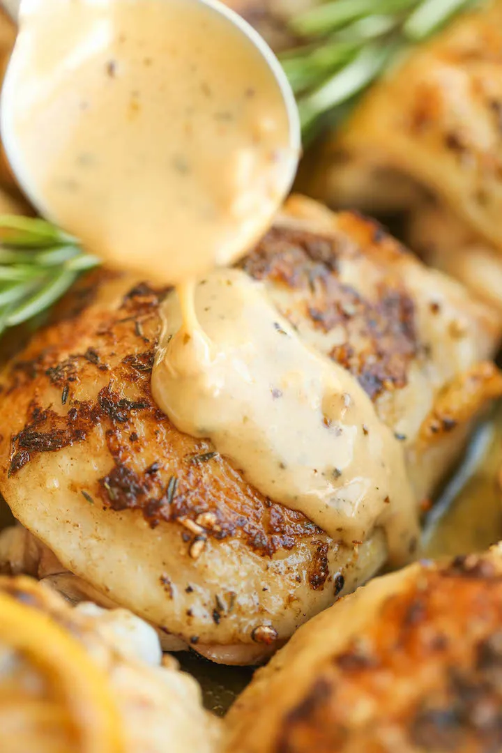 Chicken With A Lemon Herb Sauce