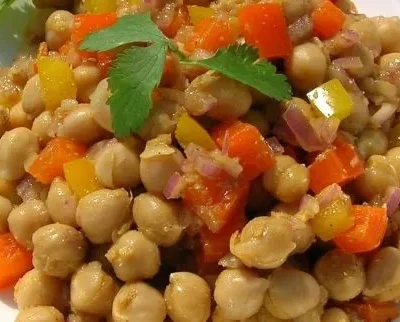 Chickpea Salad With Ginger