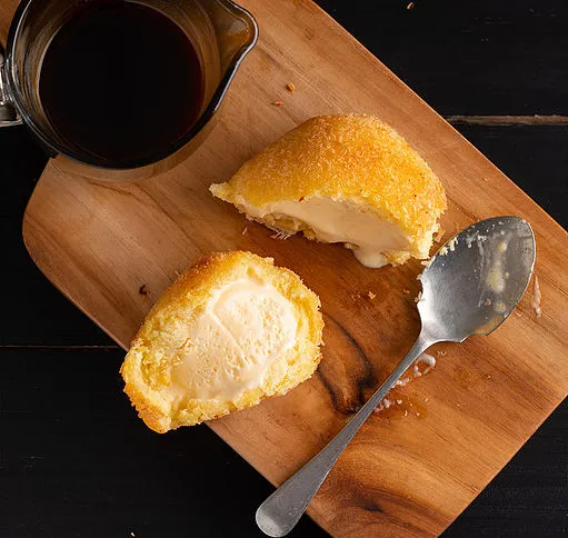 Chinese Deep Fried Ice Cream With Caramel