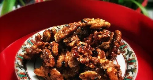 Chinese Fried Walnuts