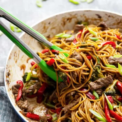 Chinese Noodle Vegetable Bowl