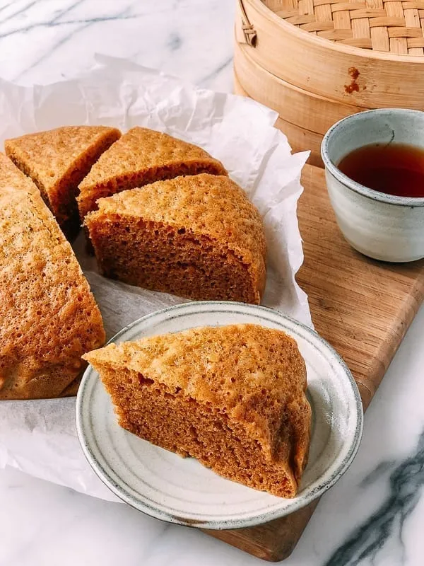 Chinese Sponge Cake Baked, Not Steamed