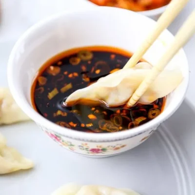 Chinese Steamed Dumplings With Dipping Sauce