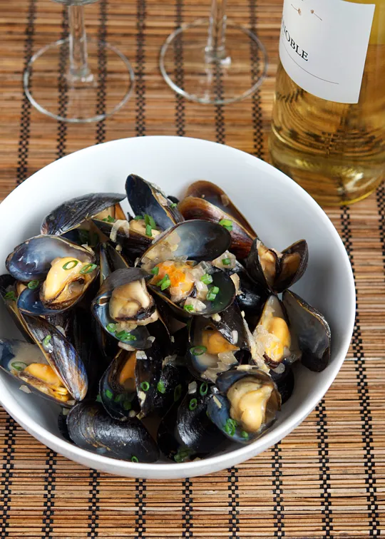 Chinese Steamed Mussels