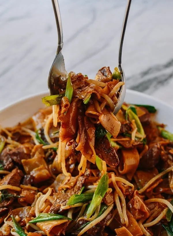 Chinese Stir Fried Beef Noodles