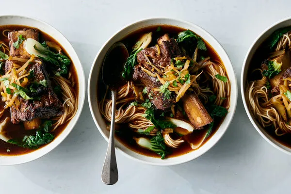 Chinese/Taiwanese Beef Soup