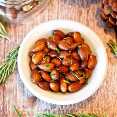 Chipotle Roasted Almonds