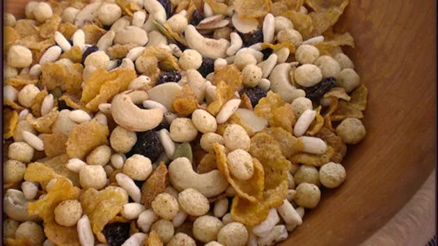 Chivra Indian Snack Mix