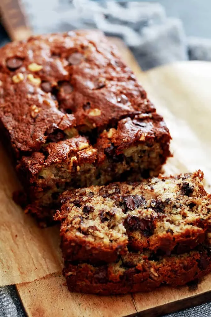 Chocolate Chip And Walnut Banana Bread