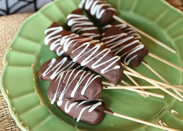 Chocolate Covered Caramel Apples