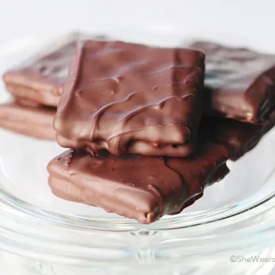 Chocolate Covered Saltine Crackers