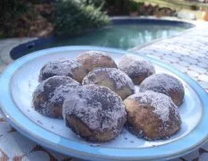 Chocolate Mexican Wedding Cookies