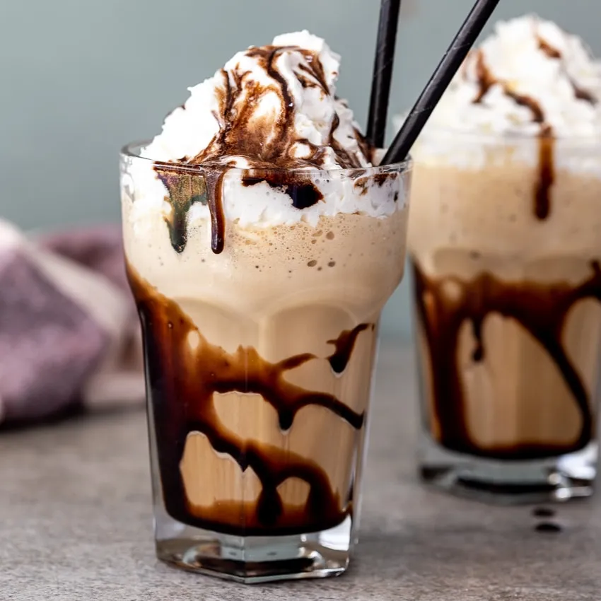 Chocolate Swirl Milkshakes