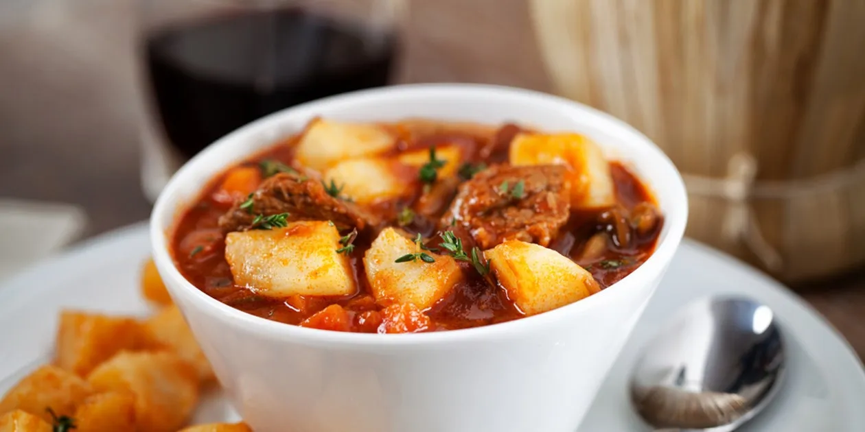 Chunky Beef, Cabbage And Tomato Soup Instant Pot Or Stove Top