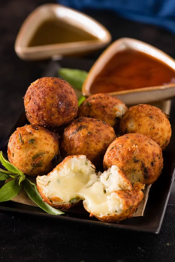 Chutney Cheese Balls