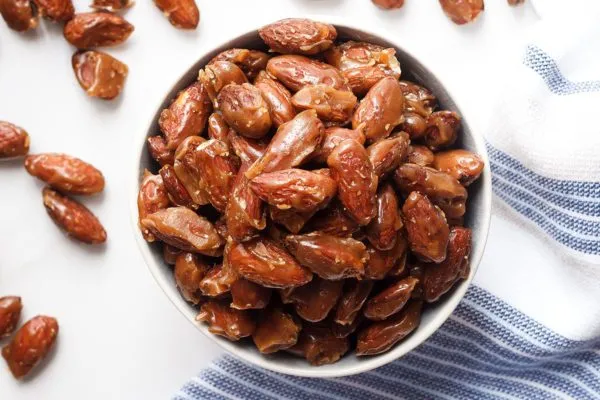 Cinnamon And Honey Almonds