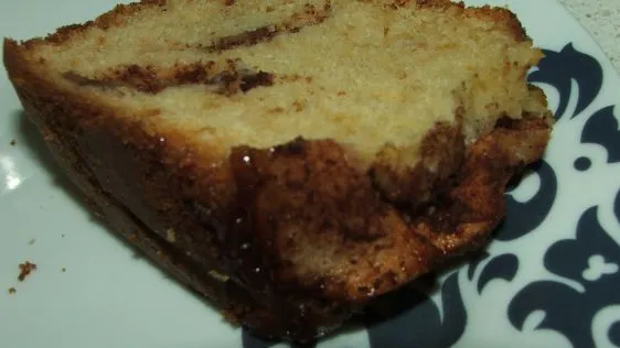 Cinnamon Apple Coffee Cake