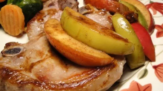 Cinnamon-Apple Pork Chops Recipe