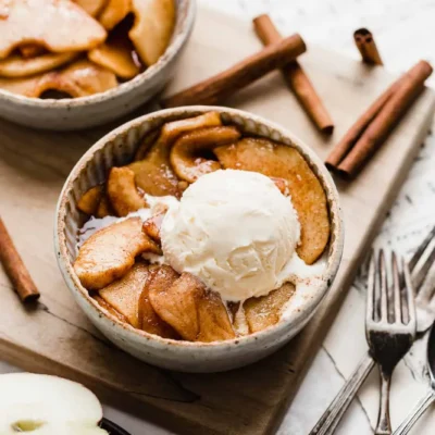 Cinnamon Crusted Baked Apples