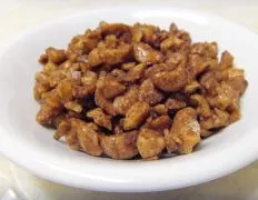 Cinnamon Maple Macadamias