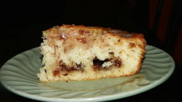 Cinnamon Roll Swirl Cake