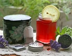 Classic Victorian-Style Farmhouse Refreshing Iced Tea Recipe