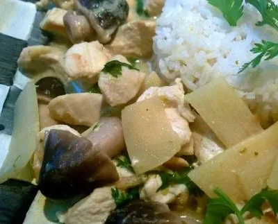 Coconut Lime Chicken Curry