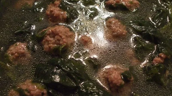 Comfort Soup Spinach & Meatballs