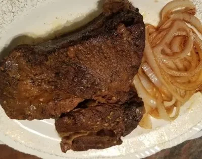 Country Chuck Roast With Onion Gravy